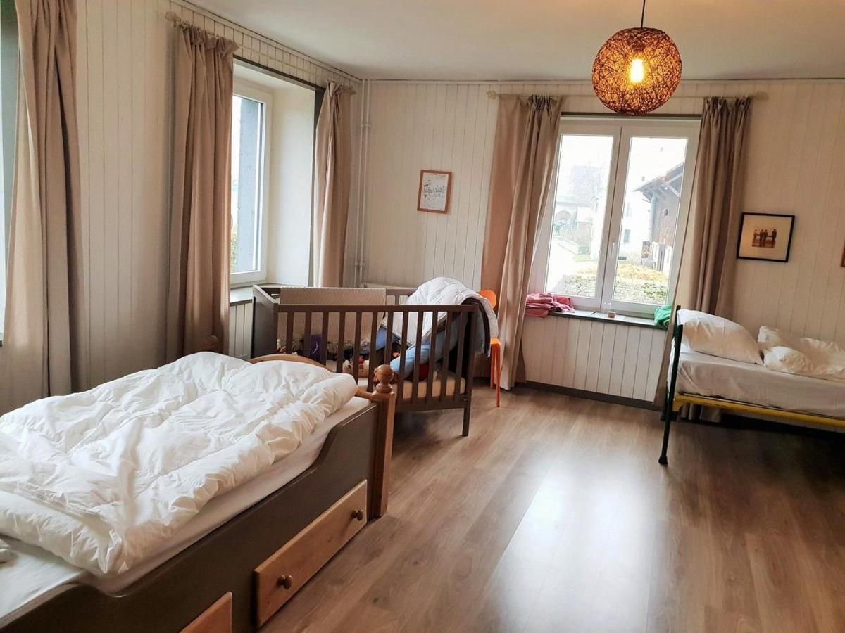 Au Petit Bonheur Bed and Breakfast Courgenay Esterno foto